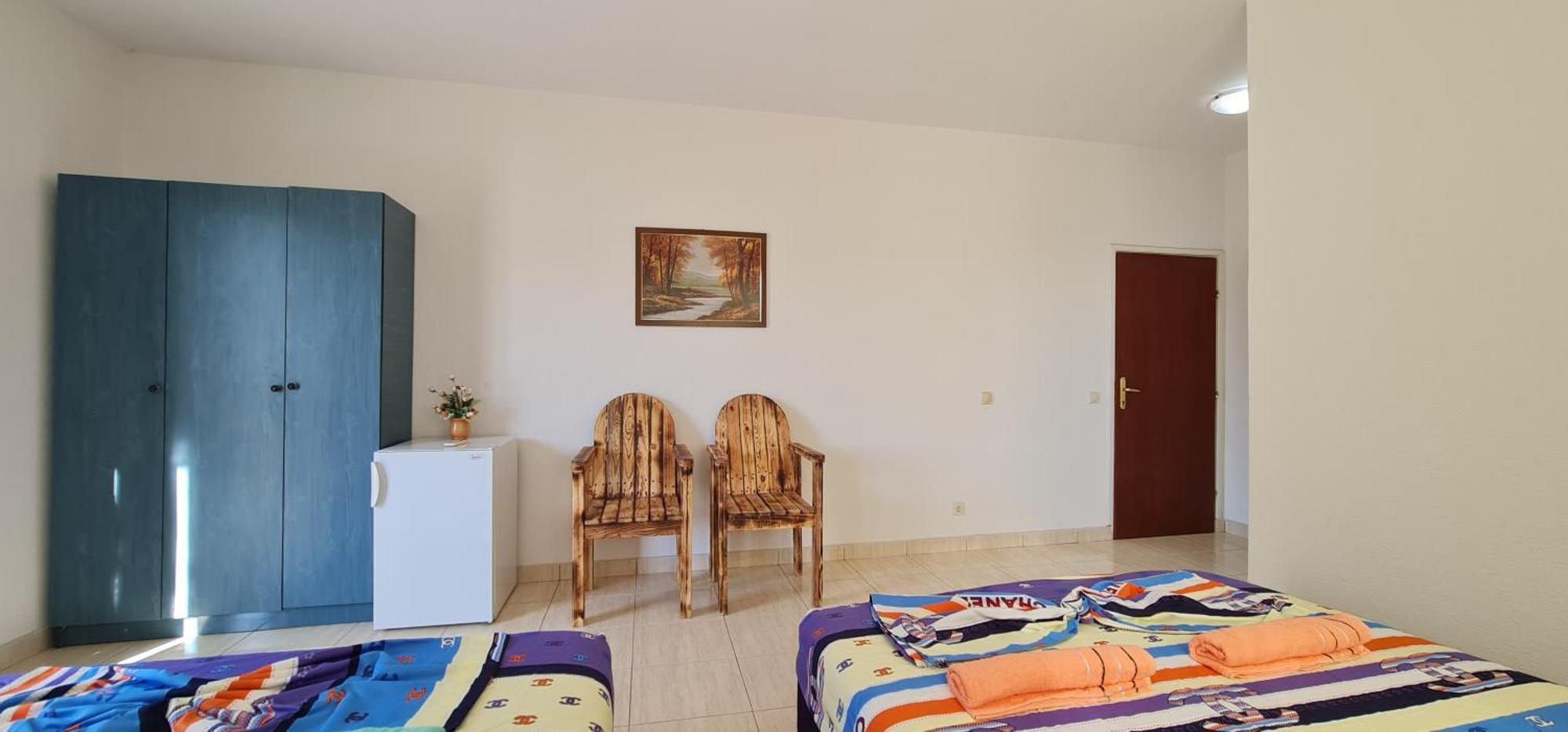 Kurt Apartaments Ulcinj Rum bild