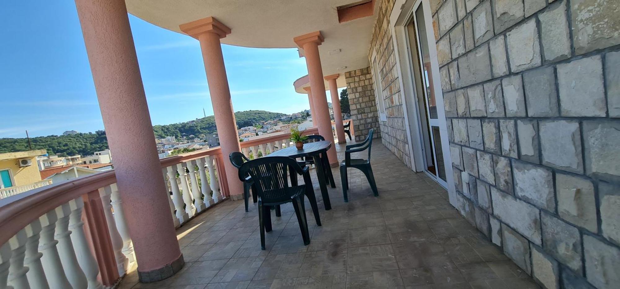 Kurt Apartaments Ulcinj Rum bild