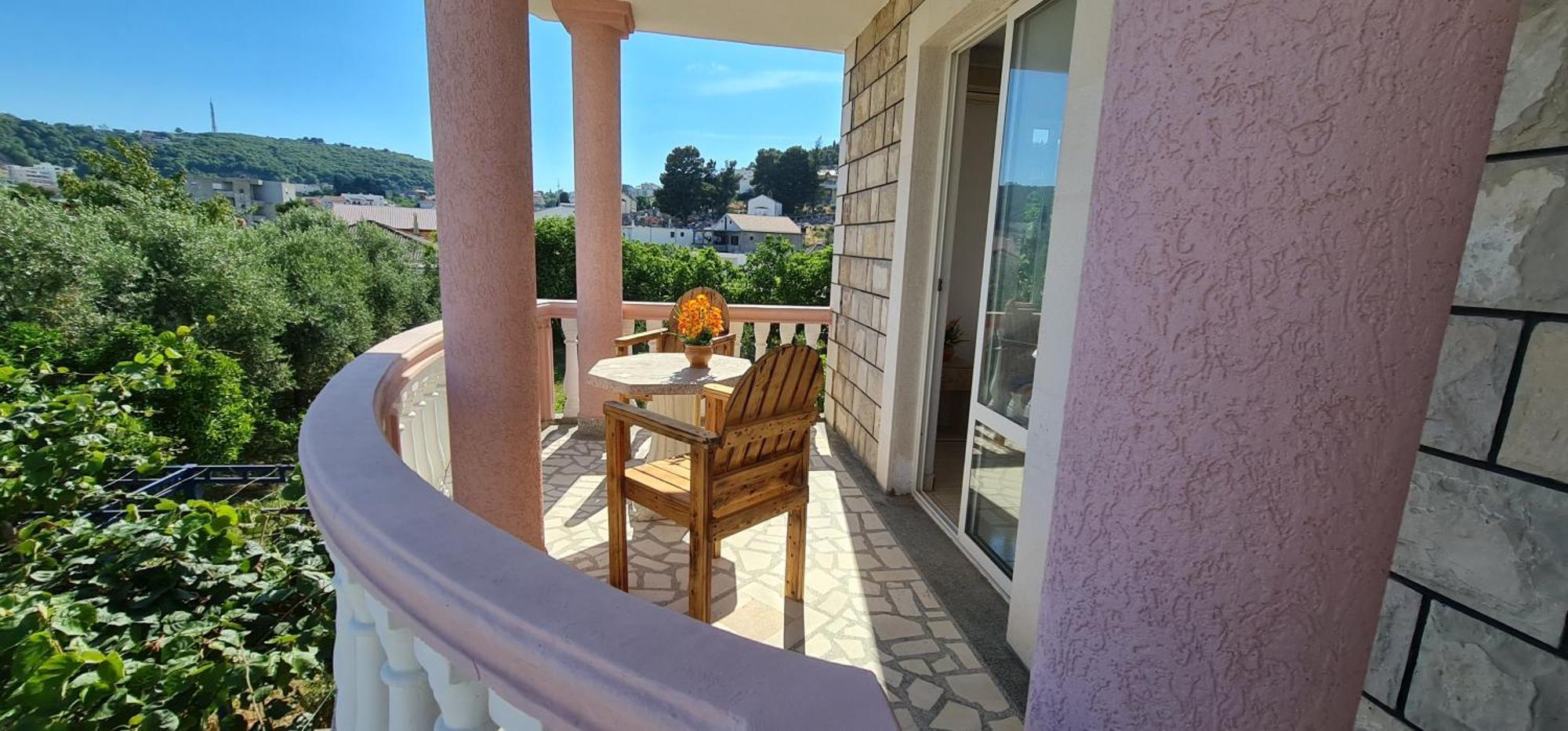 Kurt Apartaments Ulcinj Rum bild