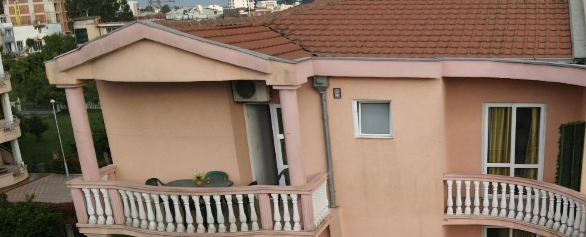 Kurt Apartaments Ulcinj Exteriör bild