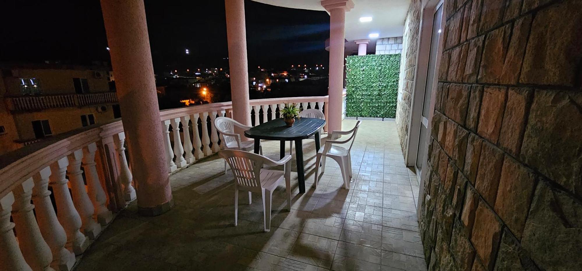 Kurt Apartaments Ulcinj Exteriör bild
