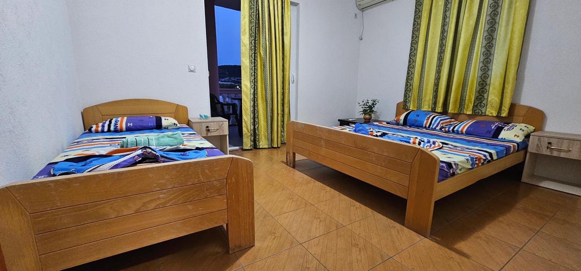Kurt Apartaments Ulcinj Exteriör bild