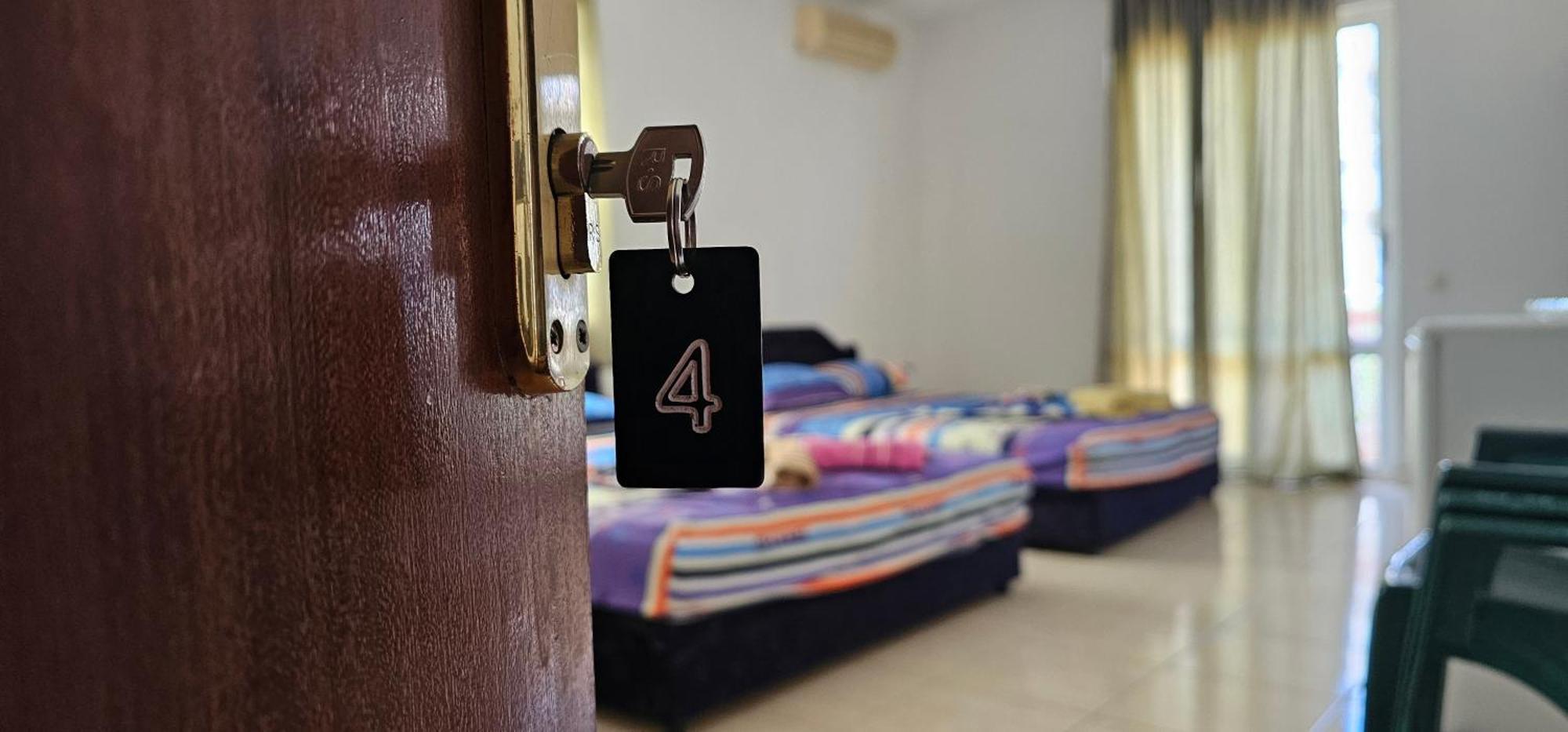 Kurt Apartaments Ulcinj Rum bild